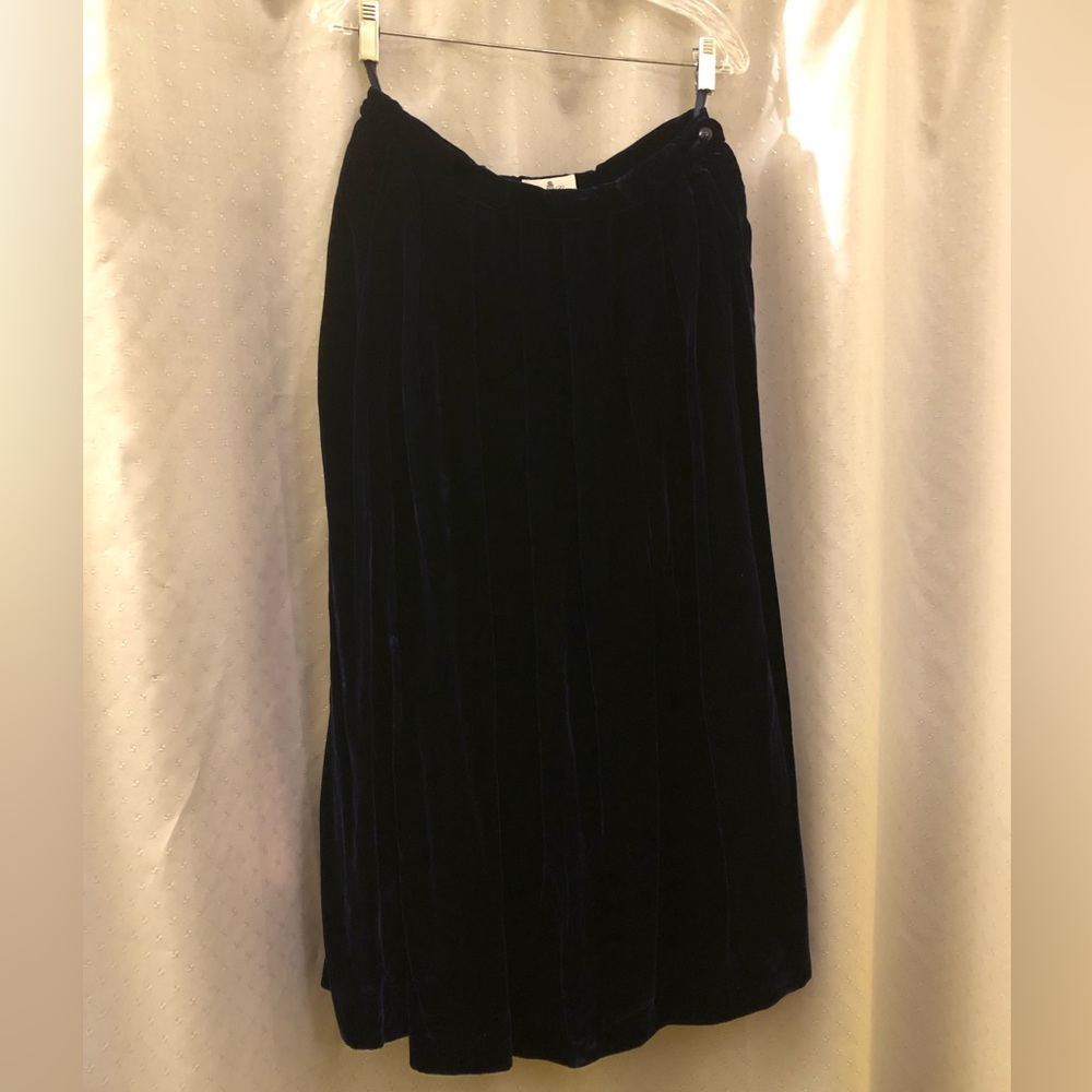 Vintage Mark Cross velvet skirt!